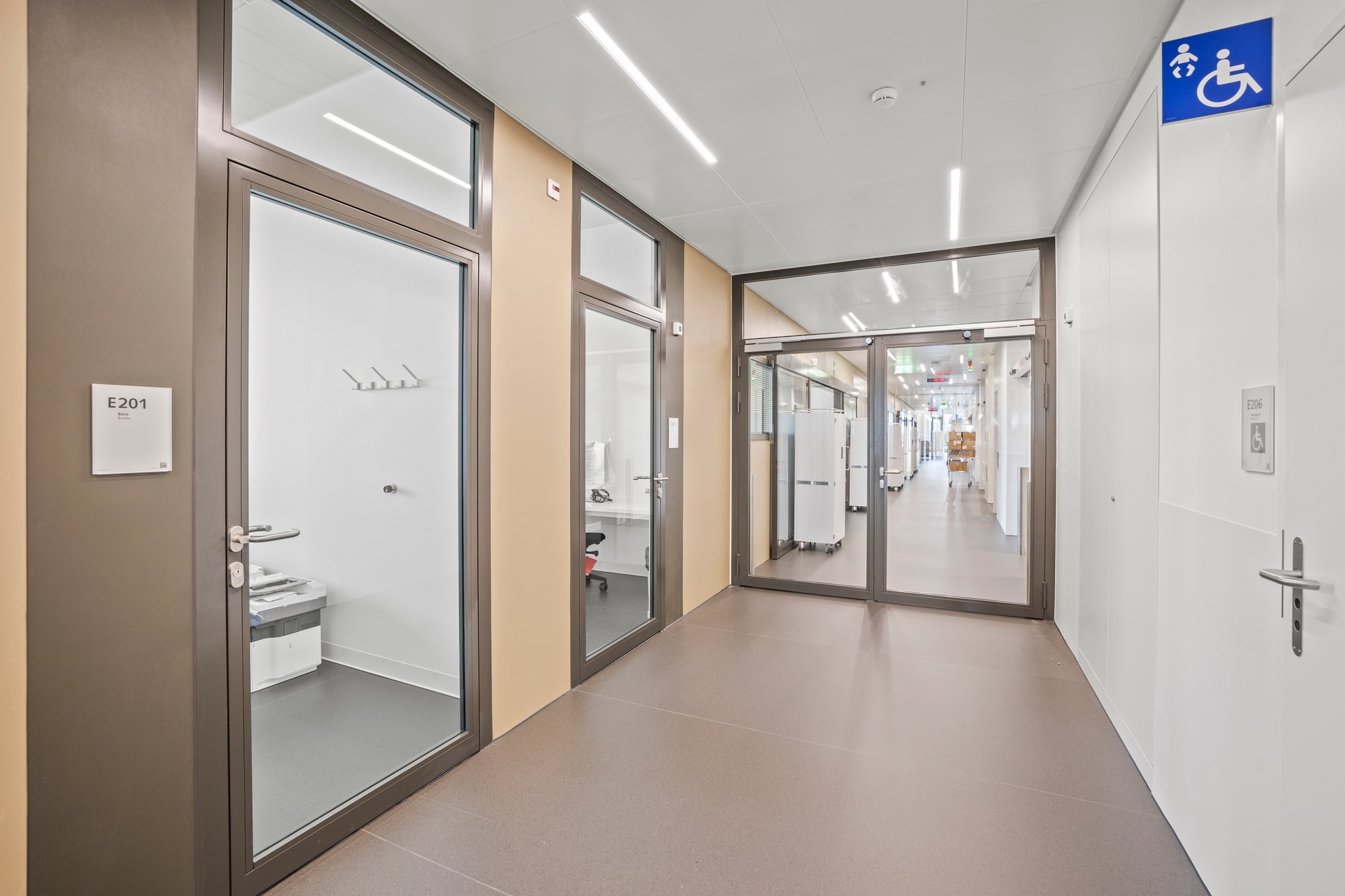  Referenz Inselspital Bern Hammer Metall 03