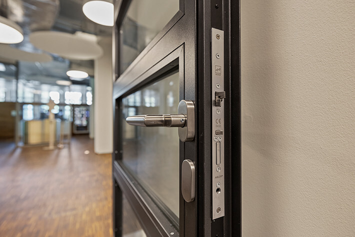 Referenz Sihlpost Zürich: Denkmalschutztüren und Brandschutz El30/60